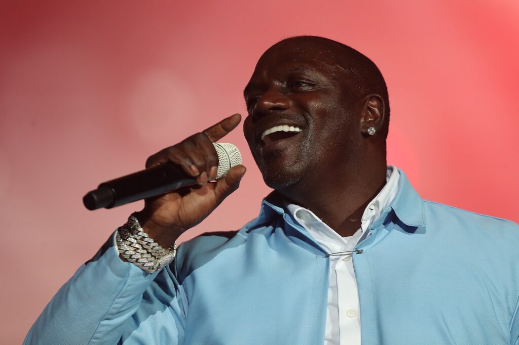 Akon Reveals Why His Brothers Impersonated Him During Concerts