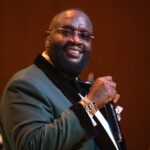 Rick Ross Addresses Viral Video of Him Flying Commercial